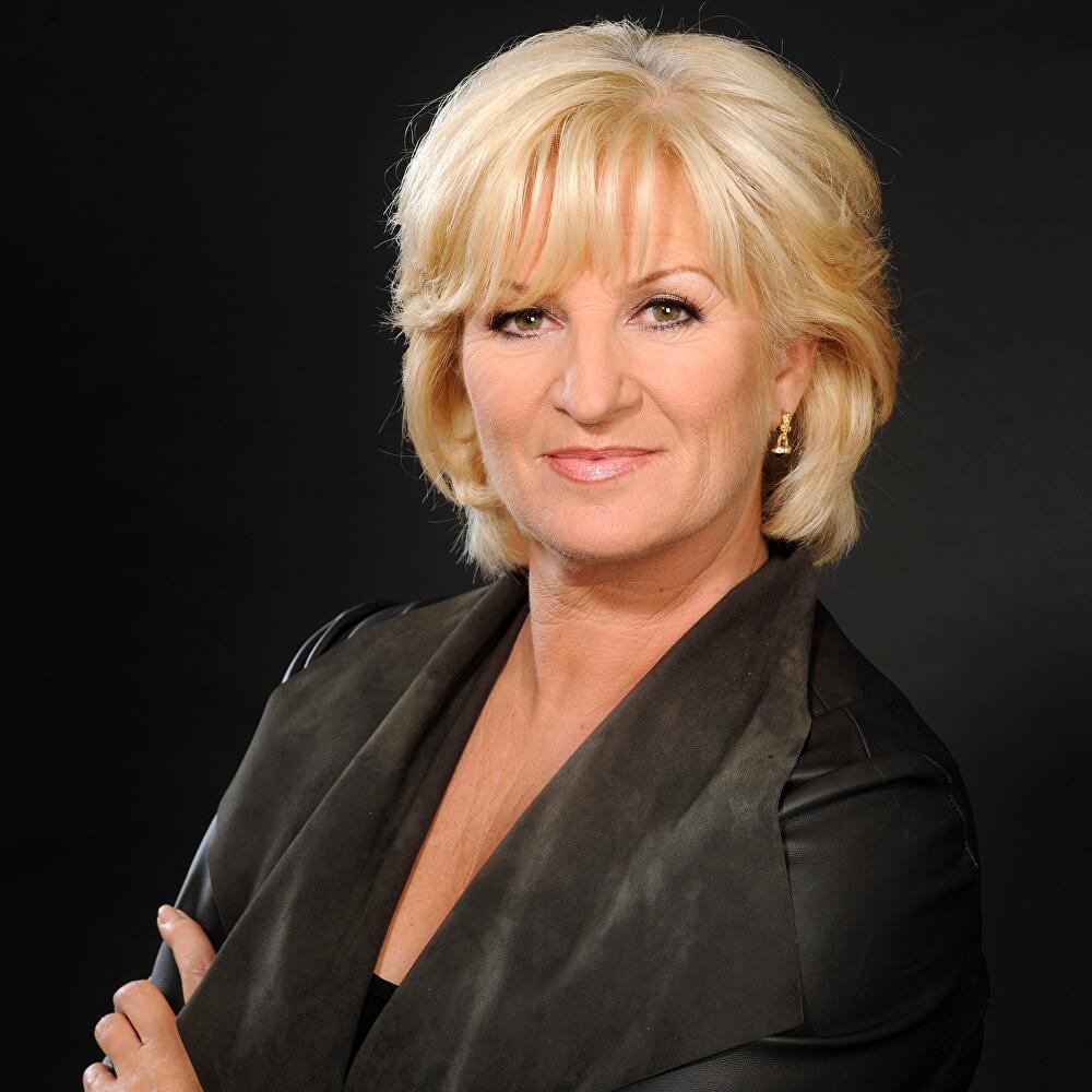 Anita Meyer